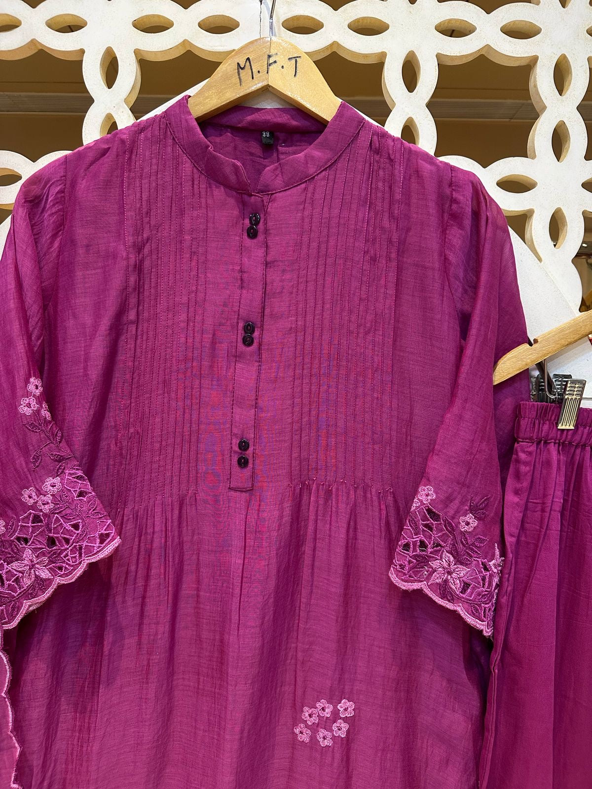 Piny purple mul chandari