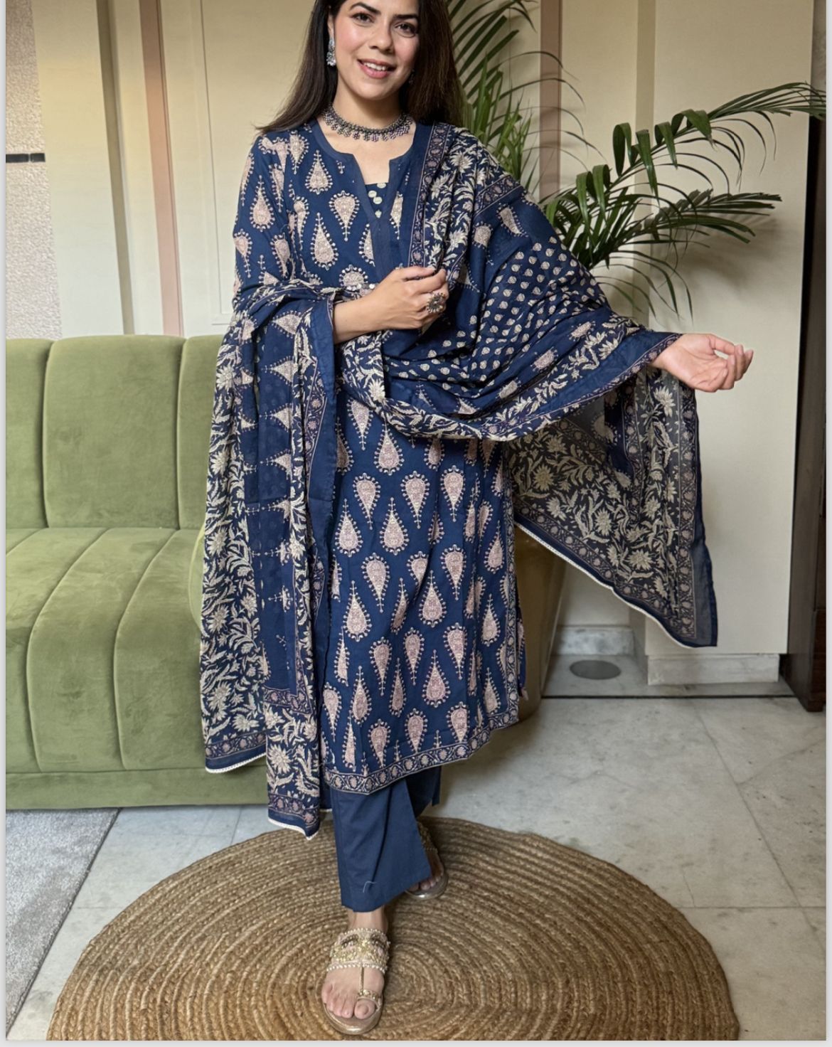 Premium leaf cotton suit