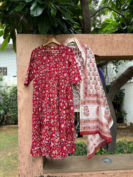 Red hand block premium cotton Anarkali pants paired chandari Dupatta
