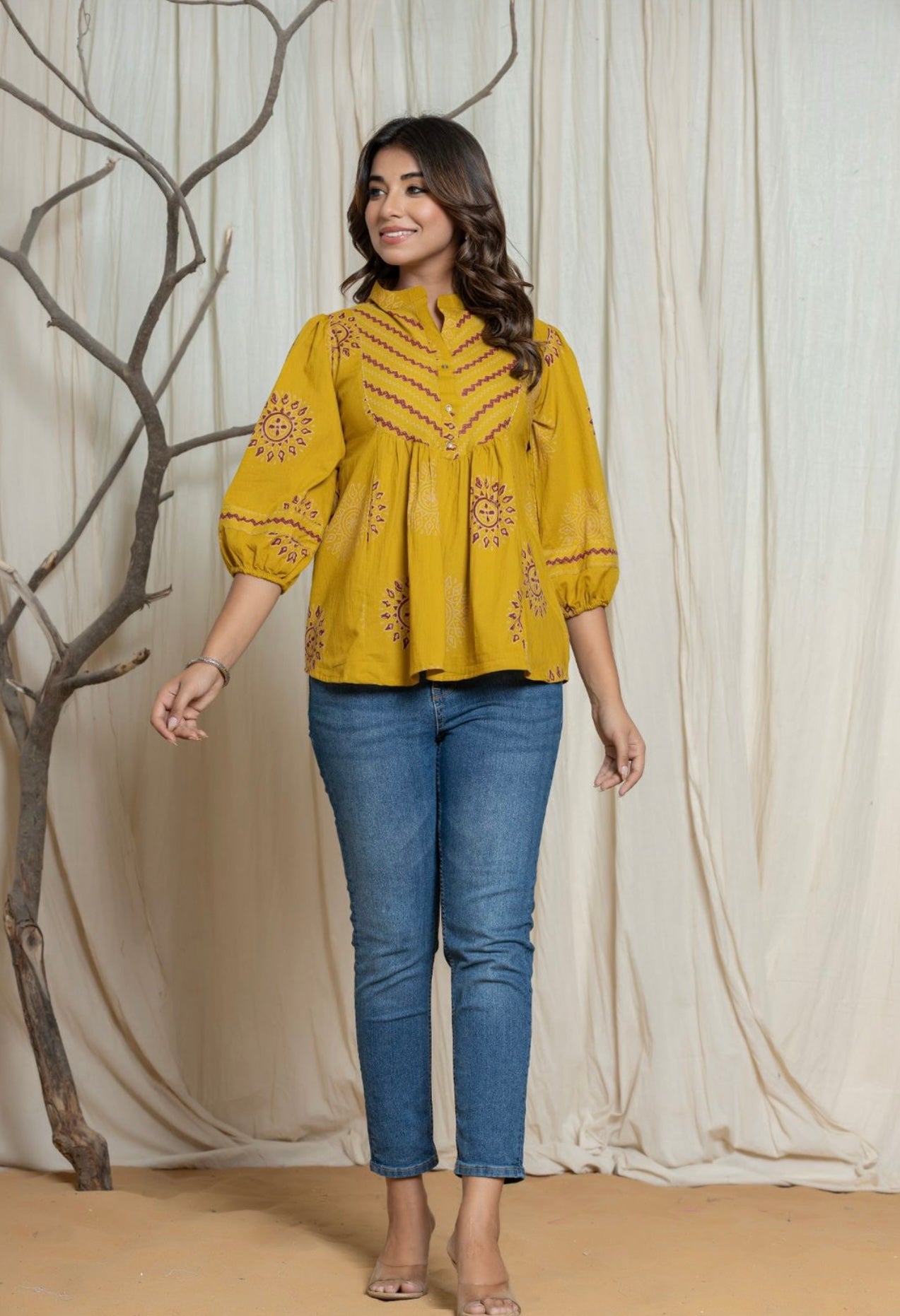 Cotton hand block top