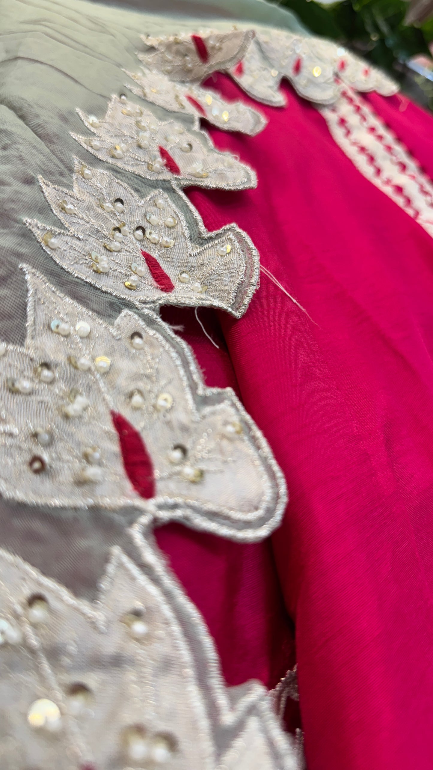 Hot pink contrast blue appliqué dup