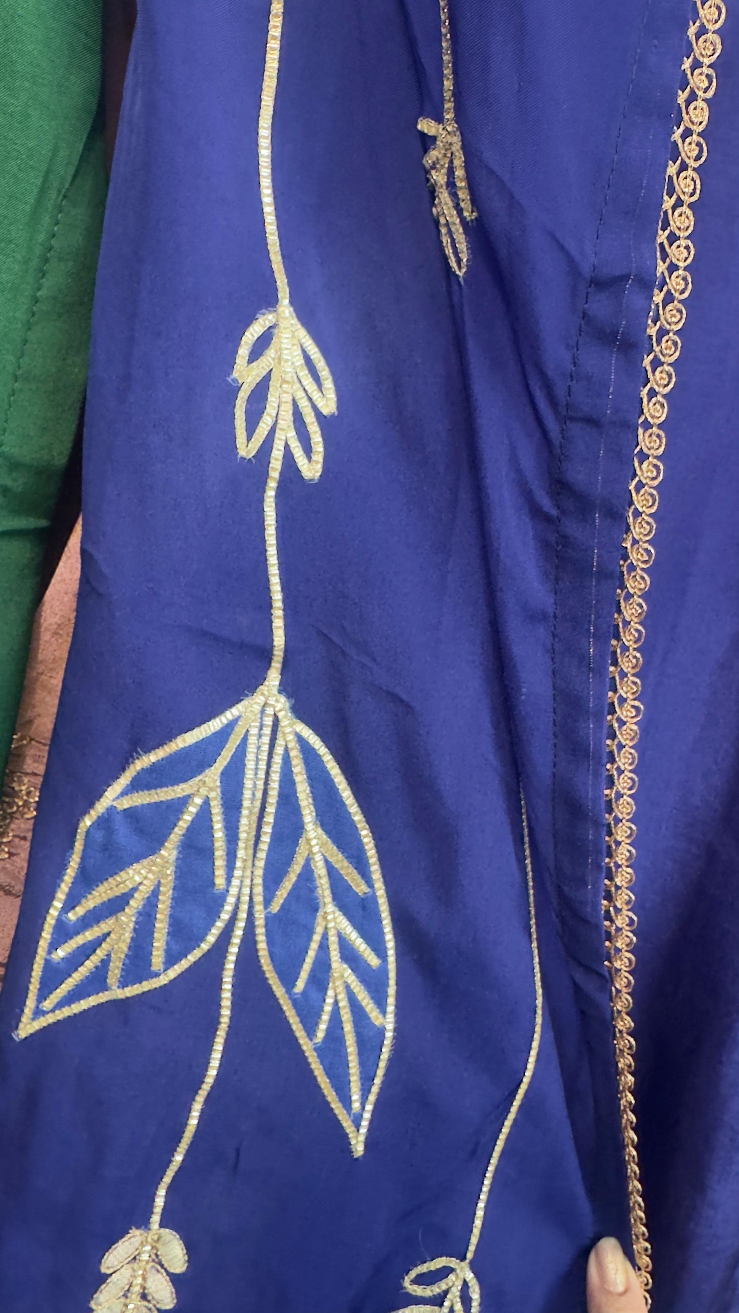 Pure silk staright suit with heavy dup