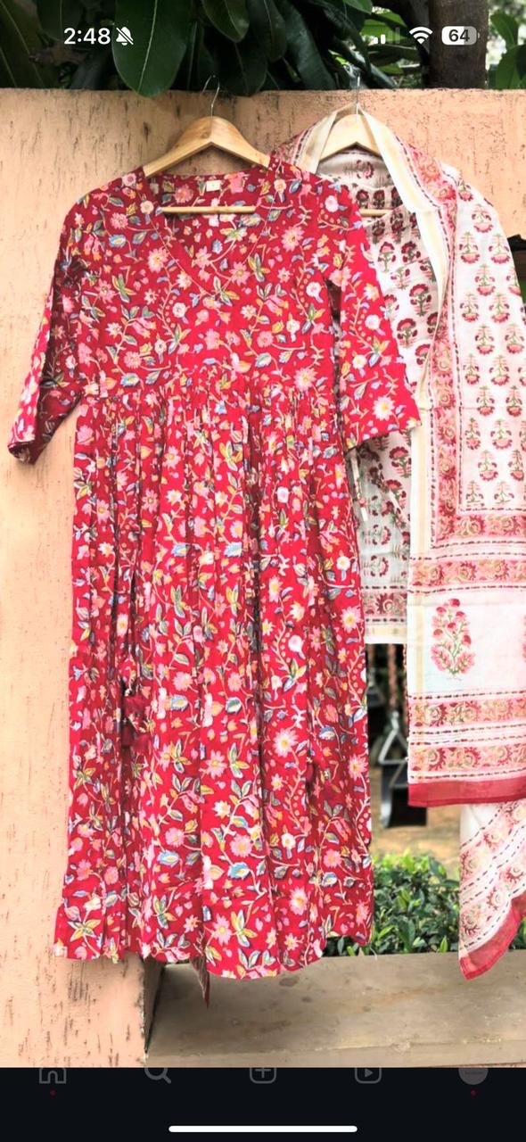 Red hand block premium cotton Anarkali pants paired chandari Dupatta