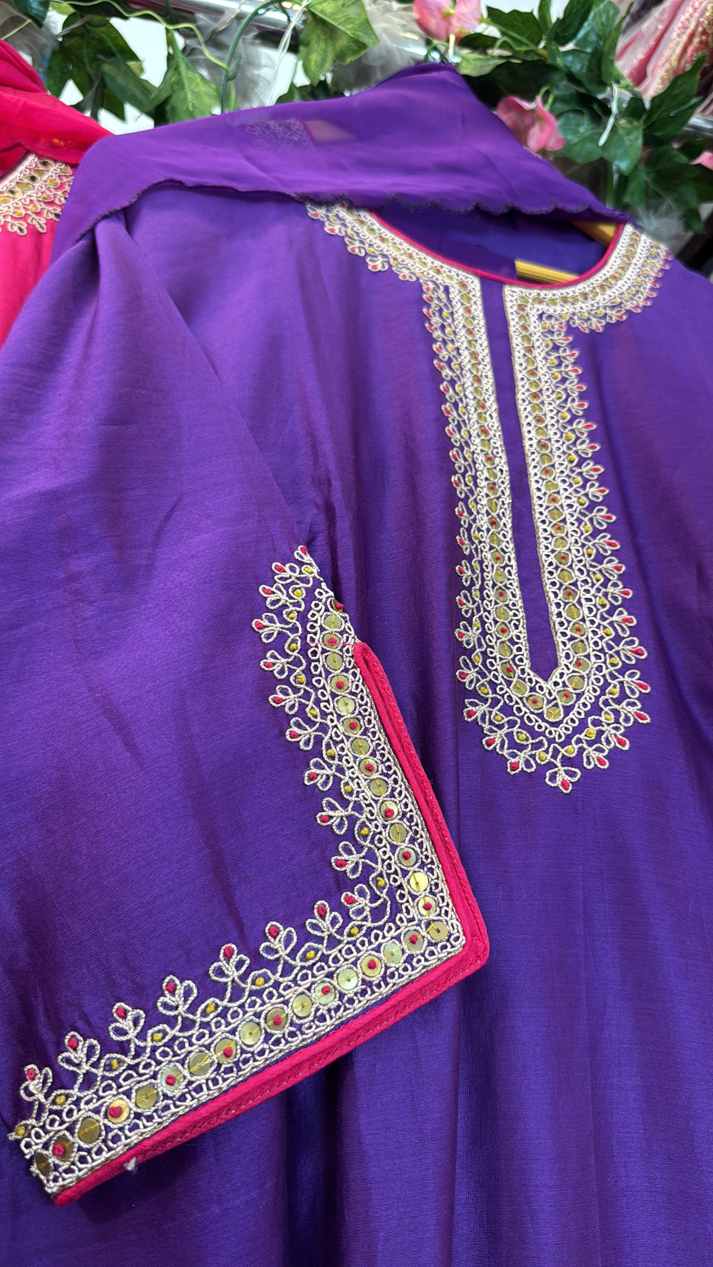 Silky heavy hand work hem suit