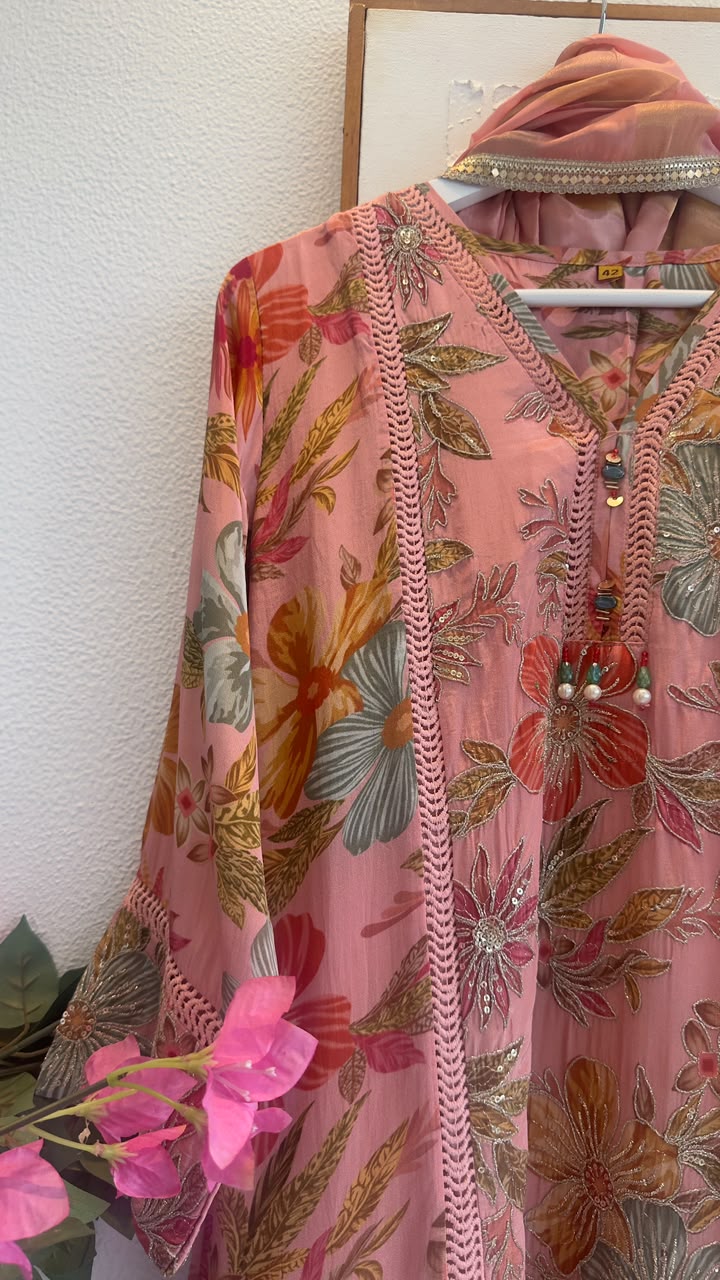 Crepe floral digit print Farshi salwar suit