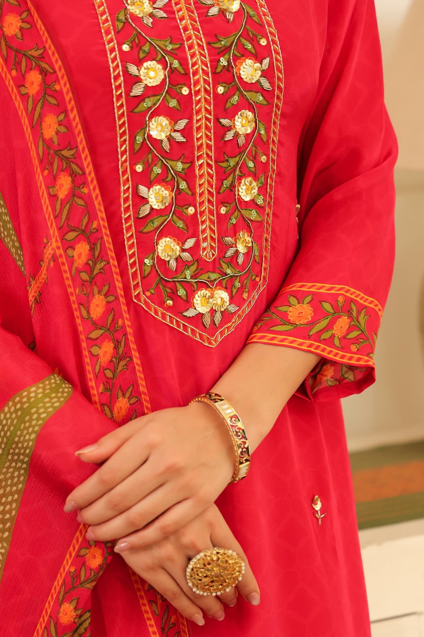 Pink pure crepe suit with chiffon Dupatta and muslin pants