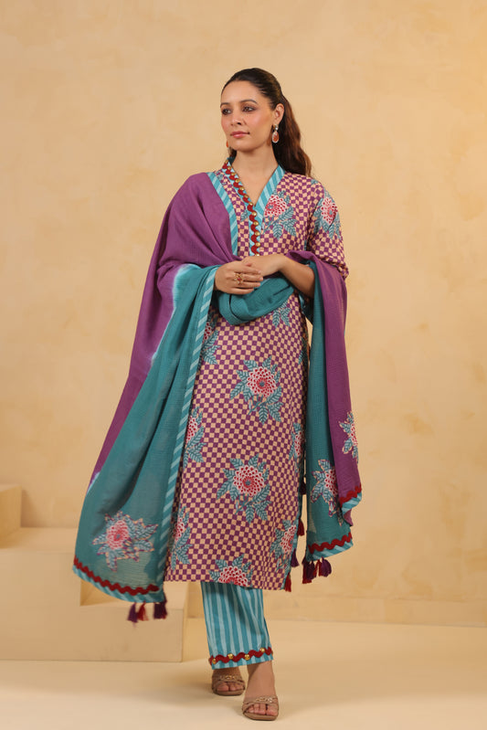 Gomertical cotton premium suit with beautiful detailing & kota doria dupatta