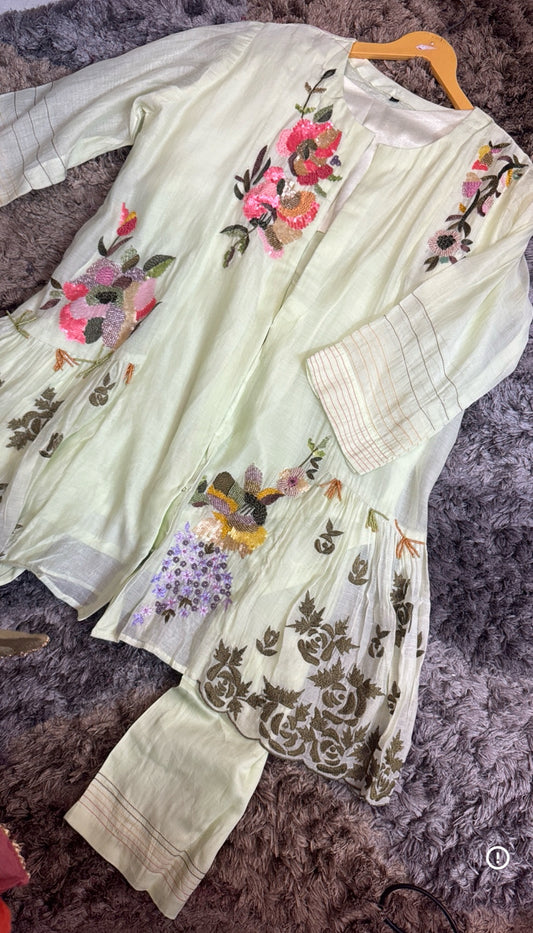 Pista green mul chandari co ord