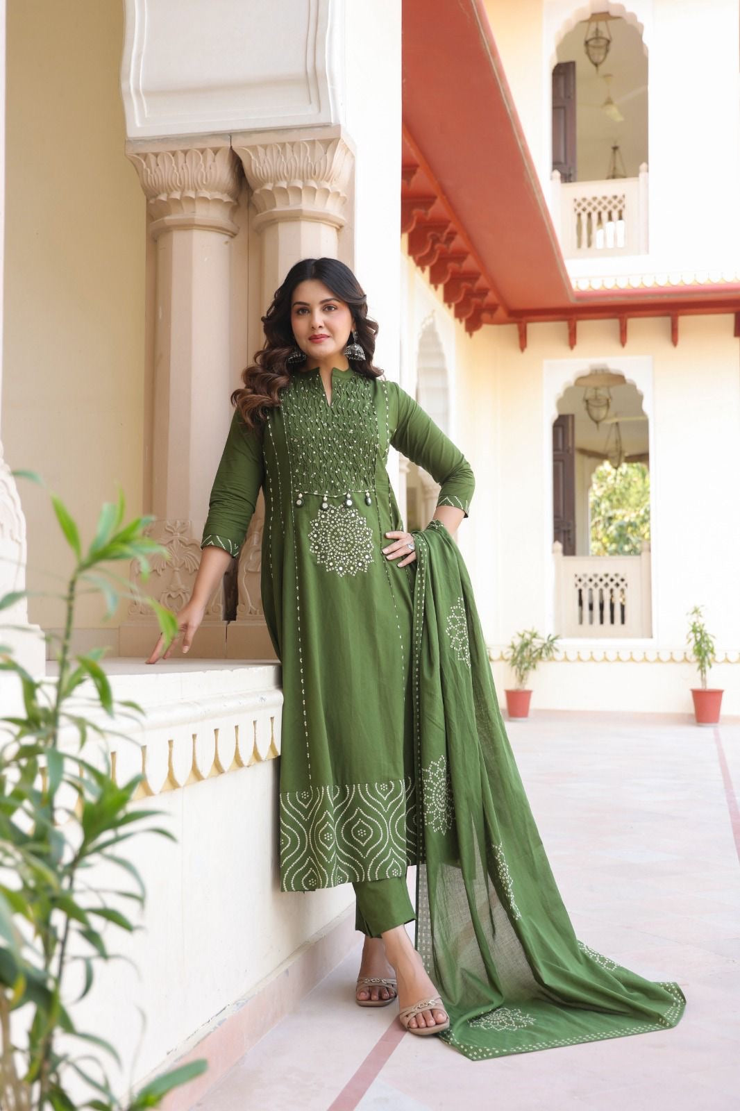 Mehendi green cotton Bandhani real mirror work detailing