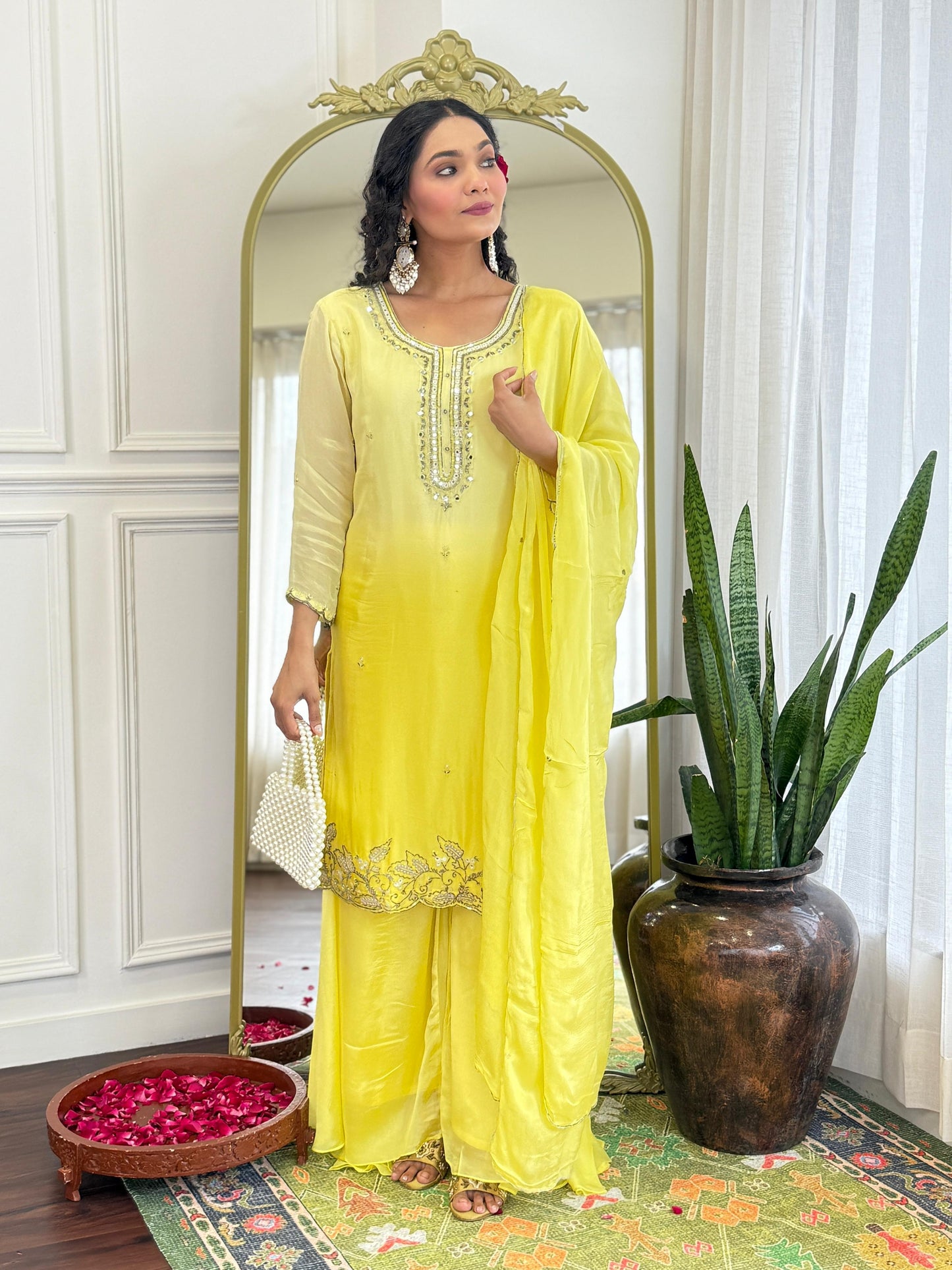 Ombré yellow chinon divider set