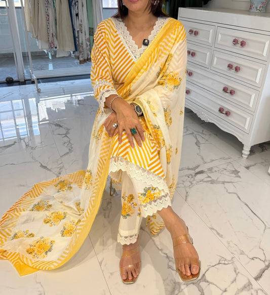 Phool yellow Leheriya cotton Set
