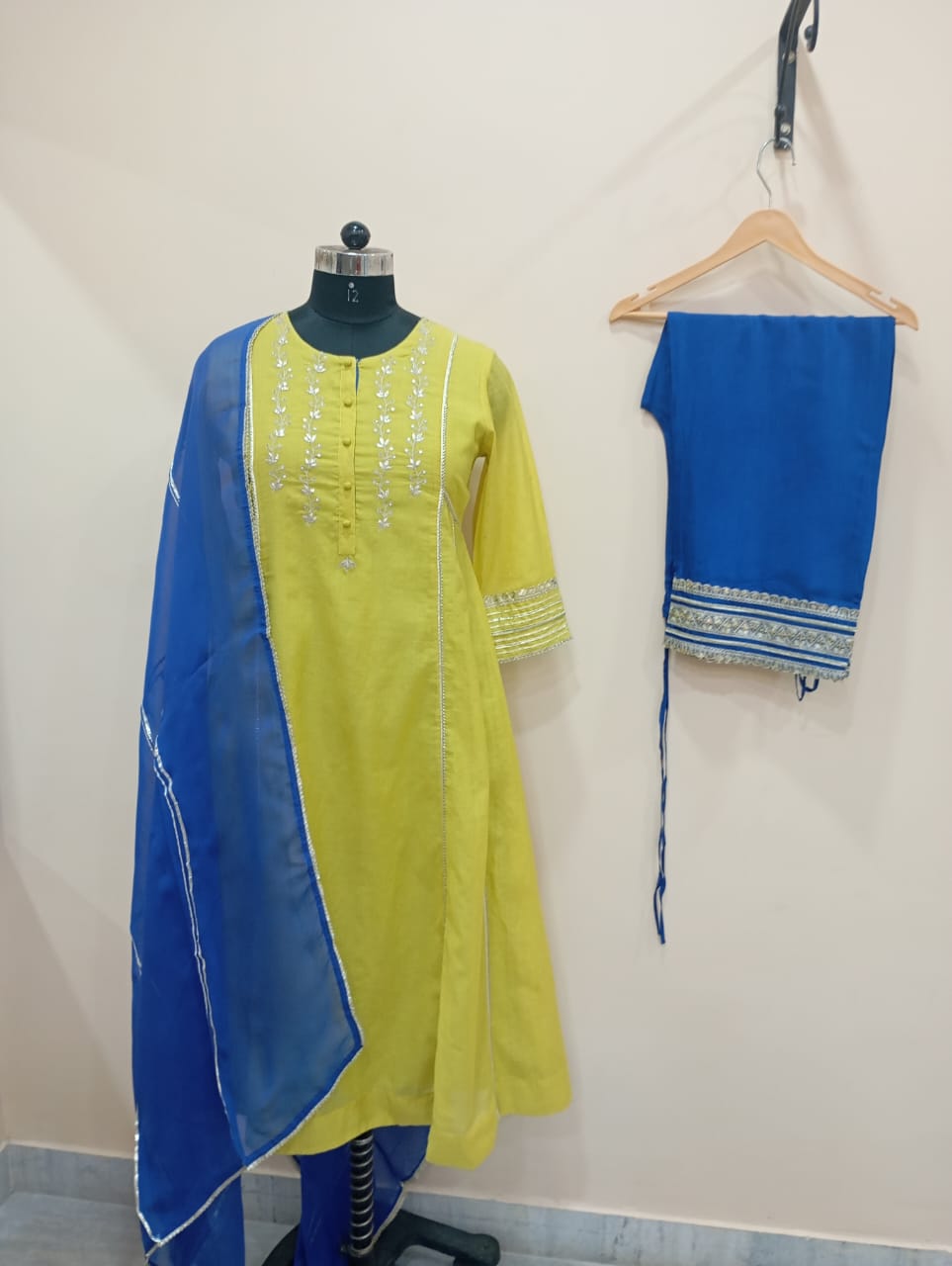 Green mul chandari with classy royal blue dup gota detailing