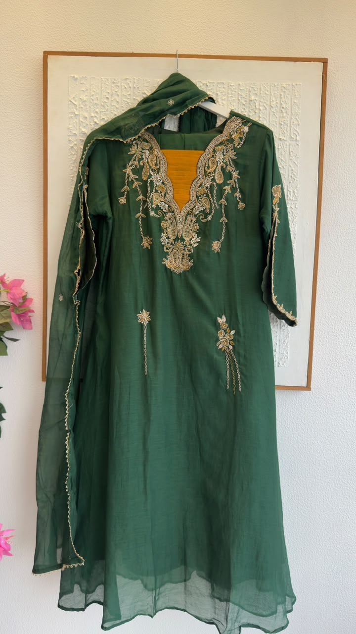Rakhi edit mul chandari suit