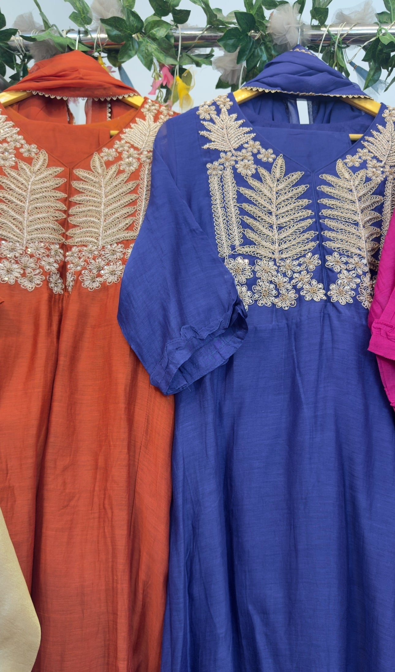 Silver Zari Hand work staright beautiful mul chandari suit