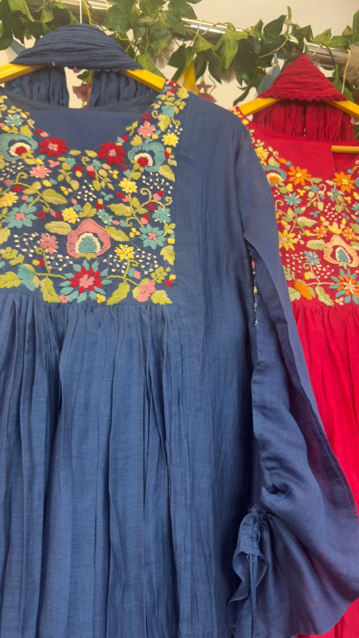 Full sleeves mul chandari suit
