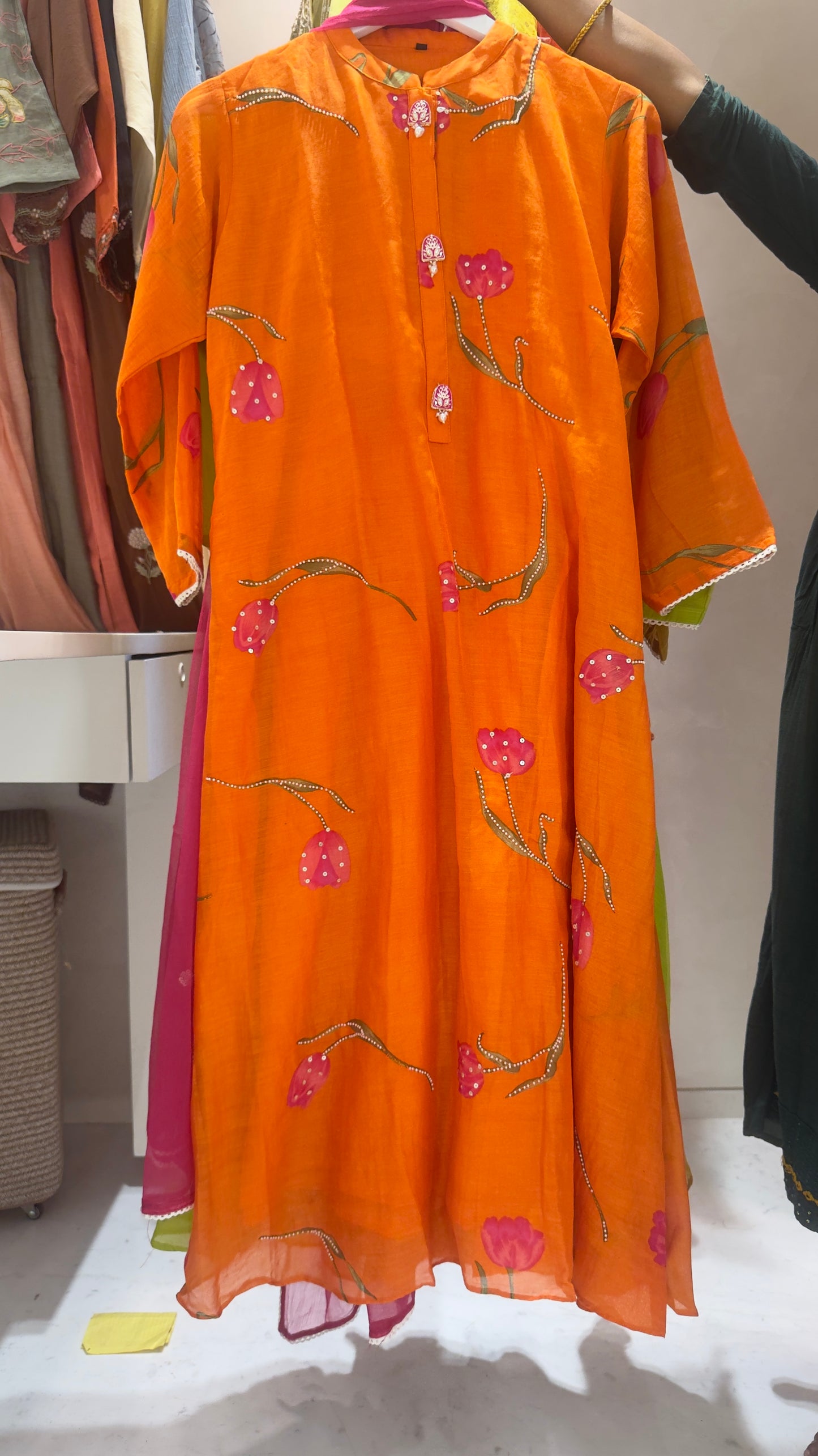 Neon shades classy flower print with hand work detailing in pure mul chandari kurta with chiffon dup and cotton pants