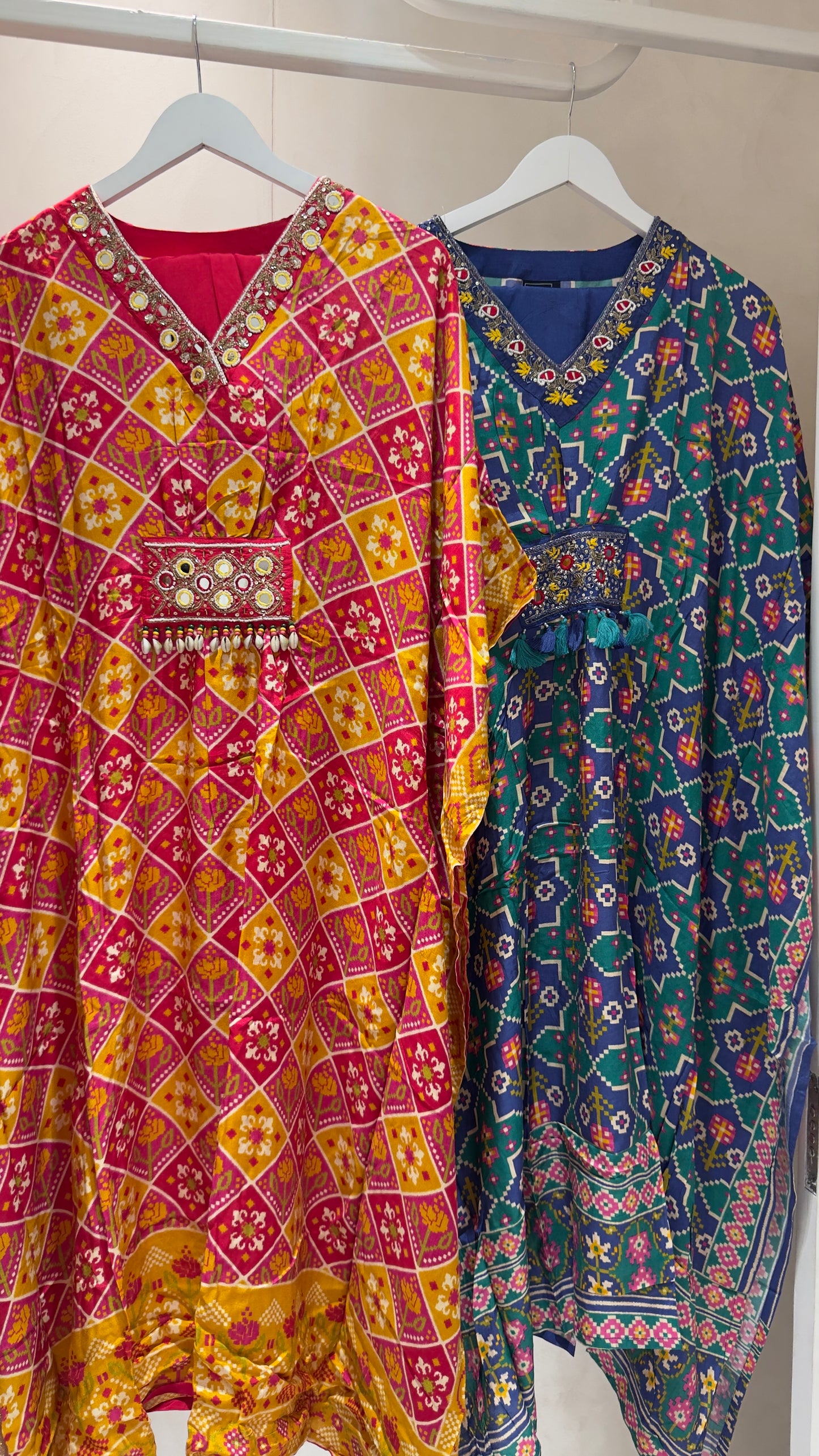 Muslin Patola kaftan set with Santoon straight bottom
